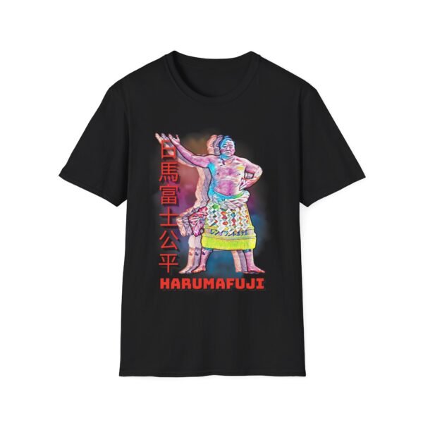 a black shirt with the sumo wrestler Harumafuji Kōhei